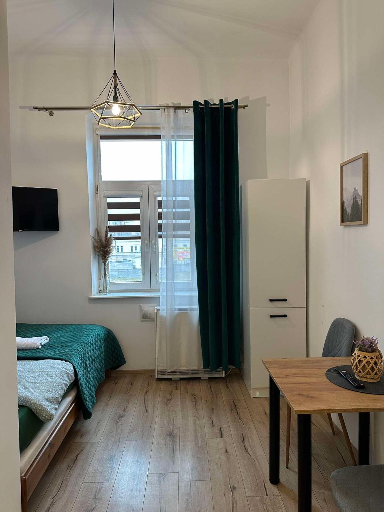Apartament Zielony Kollataja Tomaszów Mazowiecki Exteriör bild